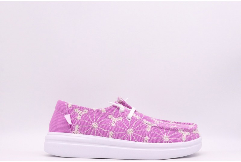 HEY DUDE WENDY RISE EYELET...