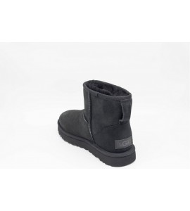 UGG Classic Mini II Stivali
