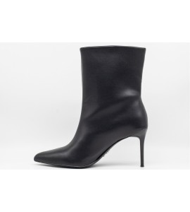 STEVE MADDEN LYRICALS NERO