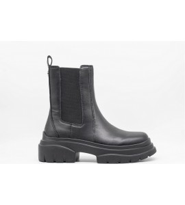STEVE MADDEN HEADQRTR BLK ACTION LEA