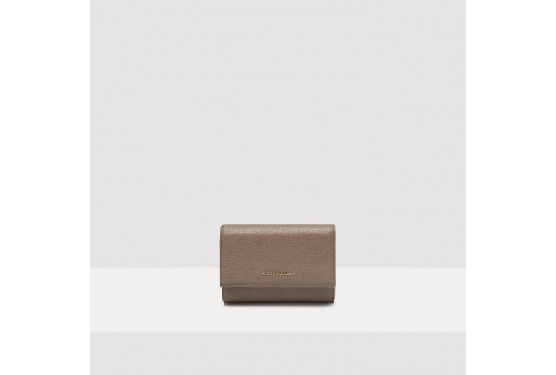 COCCINELLE Metallic Soft