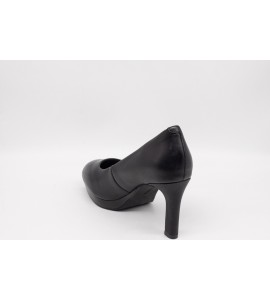 CLARKS PAVONA COURT