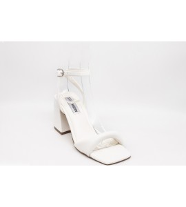STEVE MADDEN BIBI