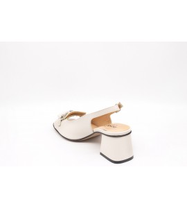 DONNA SOFT Sandali aperti in pelle