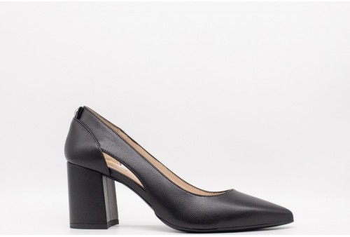 Collet Nere Decolte Nero Con Suola Rossa Nero Giardini Scarpe