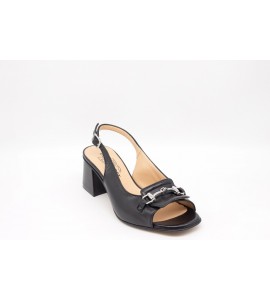 DONNA SOFT Sandali aperti in pelle