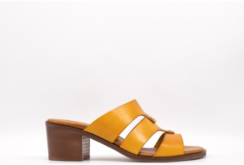 IGI CO Sandali con tacco in pelle da donna ocra