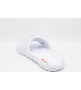 NIKE Victori One