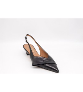 OVYE' Slingback in pelle