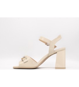 NERO GIARDINI Sandali donna in vernice
