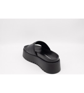 WINDSOR SMITH Sandalo Treats