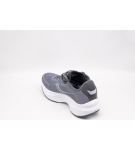 SAUCONY AXON 3
