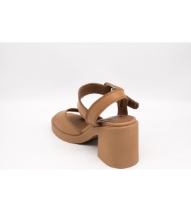 BUENO Sandalo con tacco a blocco