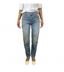 REIGN JEANS