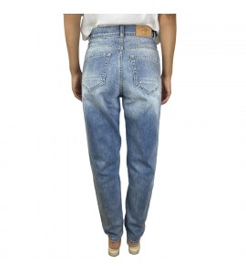 REIGN JEANS