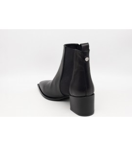 ALBANO Tronchetto in pelle donna