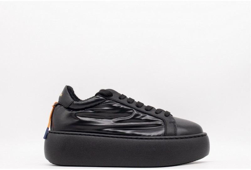 BARRACUDA Sneakers nero/shiny