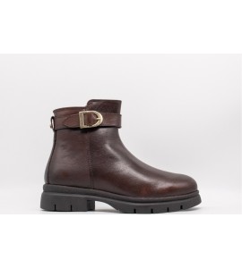 DONNA SERENA Tronchetto in pelle