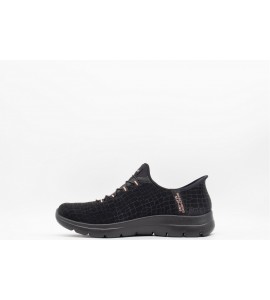SKECHERS Slip-ins: Summits - Classy Night