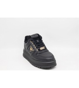 GUESS Sneaker terria pelliccia sintetica