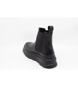 FRAU Beatles in pelle con suola platform