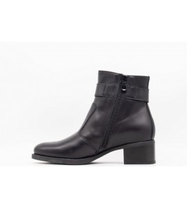 NERO GIARDINI Tronchetti donna in pelle