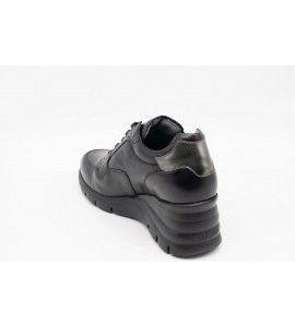 NERO GIARDINI Sneakers donna in pelle