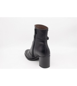 NERO GIARDINI Tronchetti donna in pelle