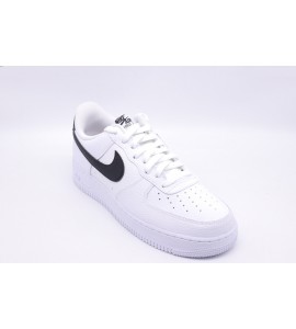 NIKE AIR FORCE 1 '07 Sneakers
