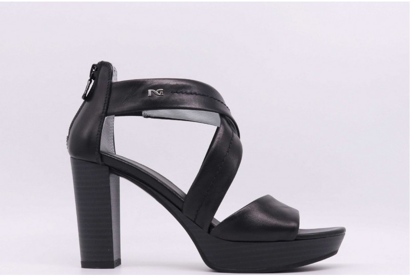 NERO GIARDINI SANDALO DONNA