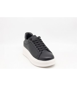 GAELLE Sneakers Addict In Action Leather Nero Bianco
