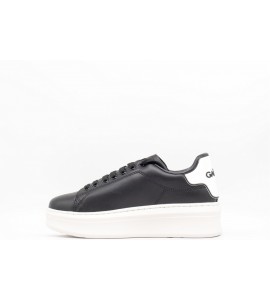 GAELLE Sneakers Addict In Action Leather Nero Bianco