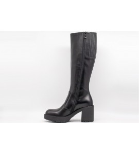 NERO GIARDINI Stivali donna in pelle